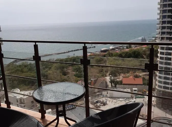 Квартира с террасой sea view/ 44 жемчужина в Аркадии